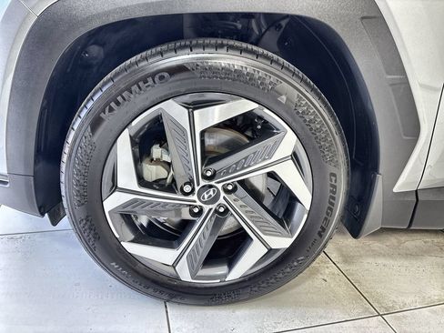 Used 2024 Hyundai Tucson Limited FWD image 19