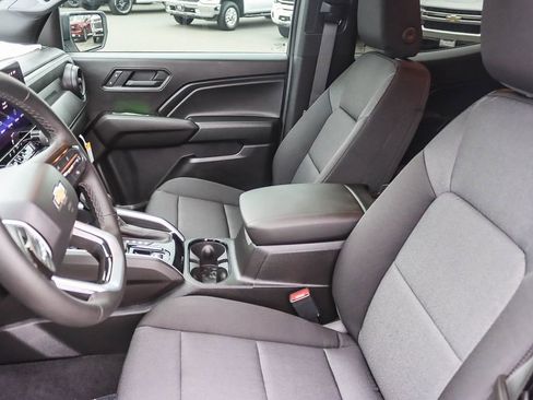 New 2026 Chevrolet Colorado W/T w/ WT Convenience Package II image 16