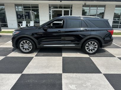 Used 2025 Ford Explorer Platinum