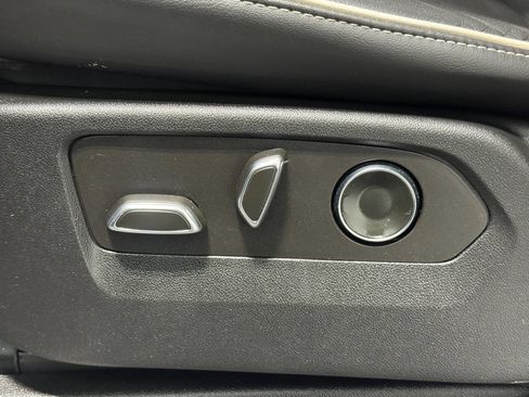 Used 2021 Cadillac Escalade Sport image 10