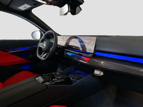 New 2027 BMW M5 w/ Executive Package AWD/4WD image 31