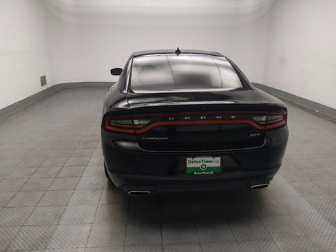 Used 2018 Dodge Charger SXT Plus RWD image 6