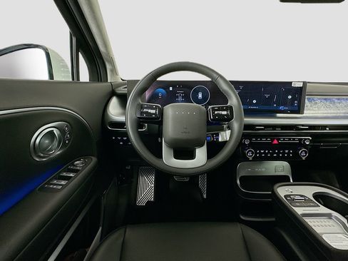 New 2026 Hyundai Ioniq 9 Calligraphy image 19