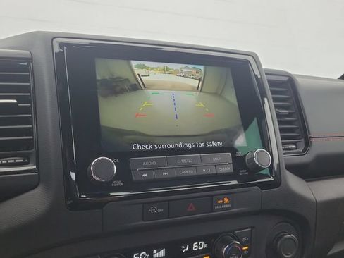 Used 2023 Nissan Frontier PRO-4X w/ Tow Package AWD/4WD image 26