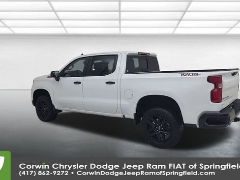 Used 2024 Chevrolet Silverado 1500 LT Trail Boss w/ Convenience Package II image 10