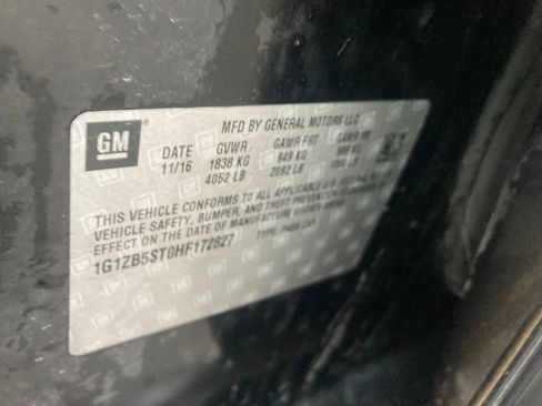 Used 2017 Chevrolet Malibu LS image 34