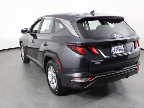 Certified 2022 Hyundai Tucson SE FWD image 16