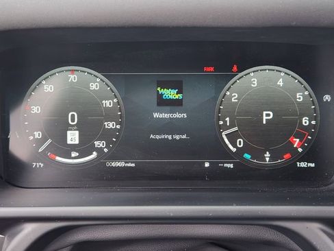 Used 2025 Land Rover Defender 110 X-Dynamic SE AWD/4WD image 15