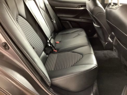 Used 2023 Toyota Camry SE AWD/4WD image 25
