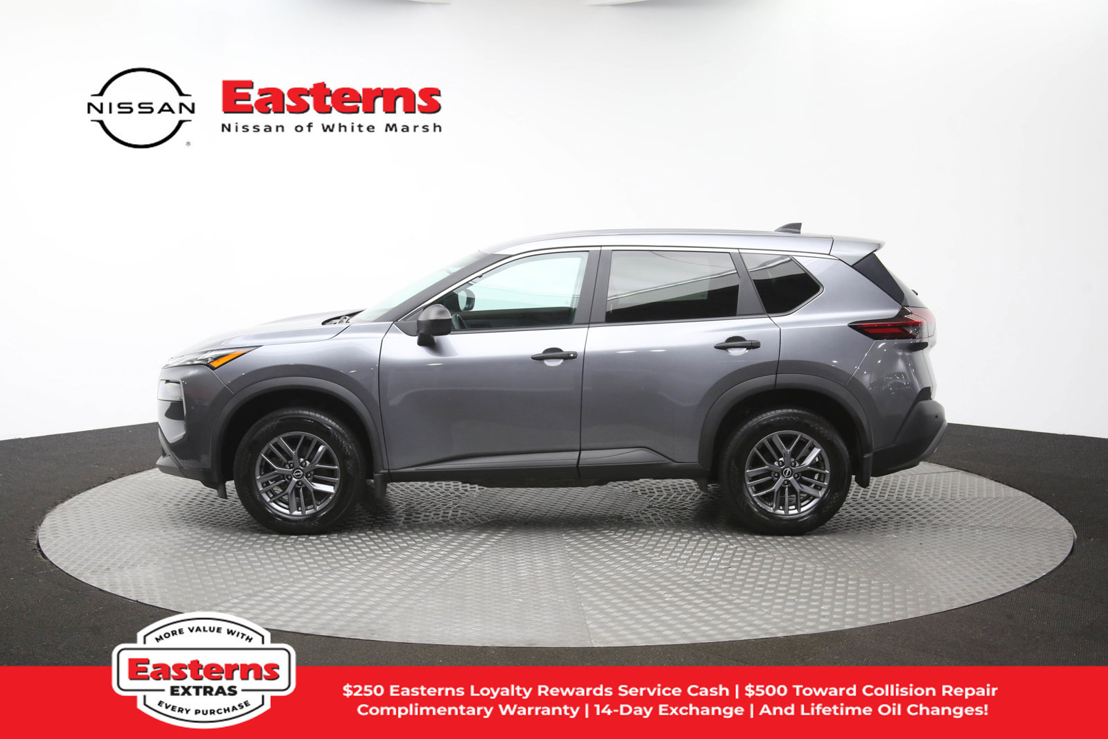Used 2023 Nissan Rogue S AWD/4WD image 58