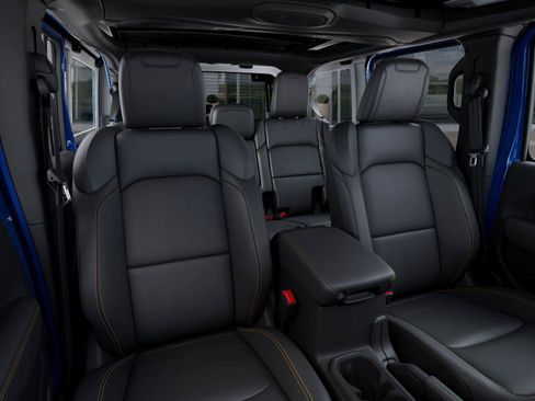 New 2026 Jeep Wrangler Unlimited Sahara AWD/4WD image 44