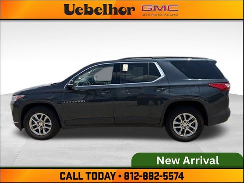 Used 2021 Chevrolet Traverse LT w/ LPO, Cargo Package AWD/4WD image 9
