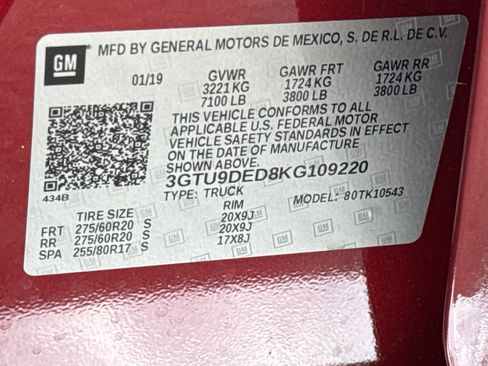 Used 2019 GMC Sierra 1500 SLT w/ SLT Premium Plus Package image 33