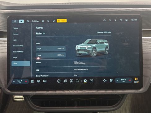 Used 2024 Rivian R1S Adventure AWD/4WD image 29