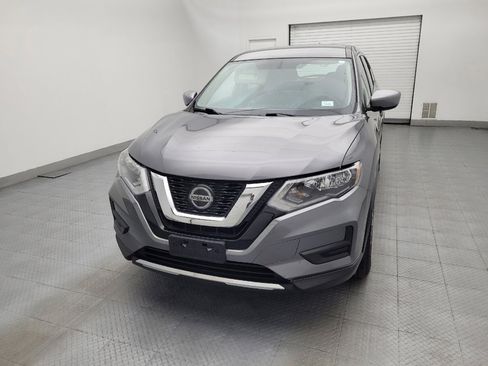 Used 2018 Nissan Rogue S AWD/4WD image 15