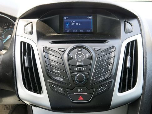 Used 2014 Ford Focus SE FWD image 27