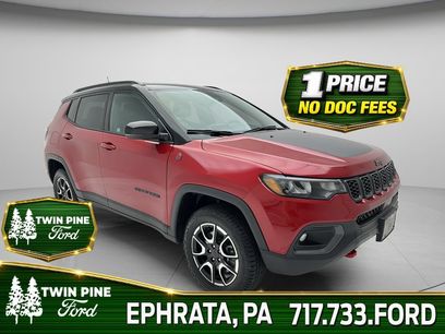 Used 2025 Jeep Compass Trailhawk