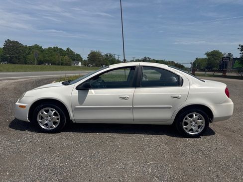 Used 2004 Dodge Neon SXT w/ Anti-Lock Brake Group image 3