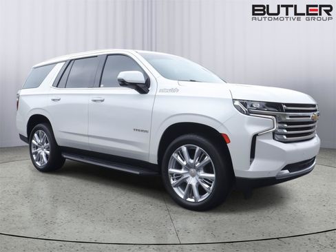 Used 2021 Chevrolet Tahoe High Country AWD/4WD image 9