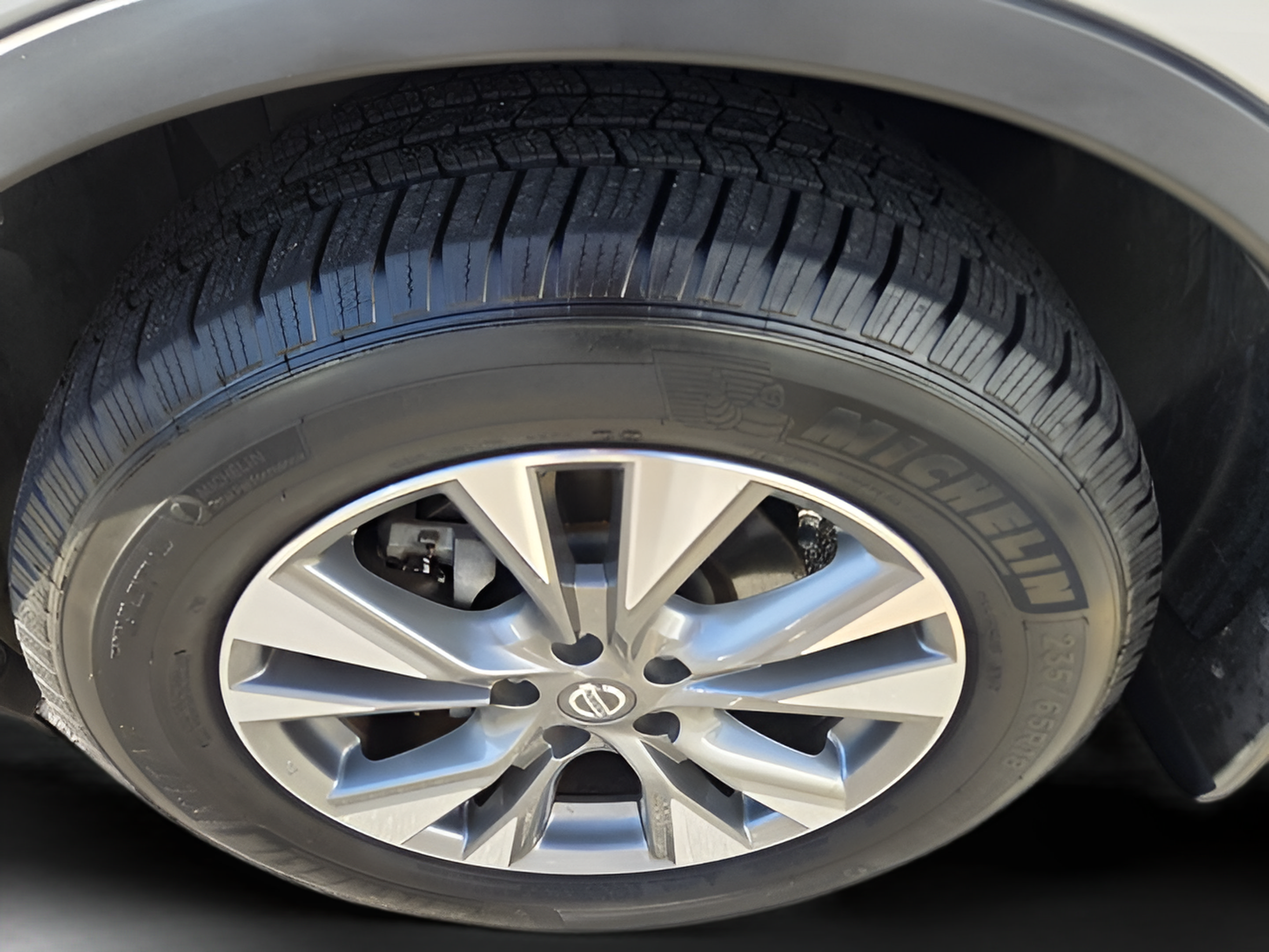 Used 2018 Nissan Murano S AWD/4WD image 27