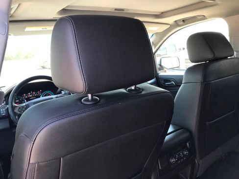 Used 2017 Chevrolet Tahoe Premier AWD/4WD image 18