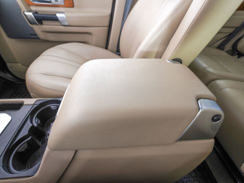 Used 2016 Land Rover LR4 HSE image 27