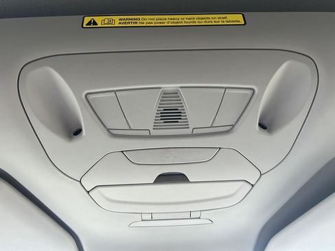Used 2021 Ford Transit Connect XLT FWD image 34