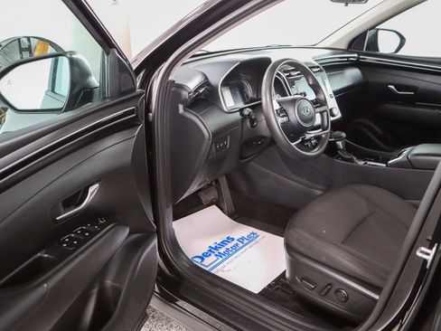 Used 2023 Hyundai Tucson SEL AWD/4WD image 3