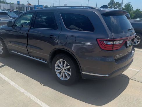 Used 2021 Dodge Durango SXT RWD image 12