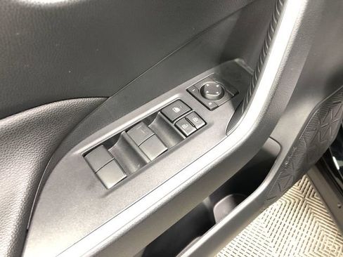 Used 2023 Toyota RAV4 LE image 13