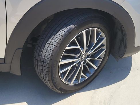 Used 2021 Hyundai Tucson Limited AWD/4WD image 6