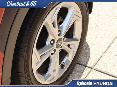 Used 2022 Hyundai Kona SEL w/ Convenience Package FWD image 40