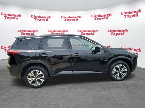 Used 2023 Nissan Rogue SV AWD/4WD image 21
