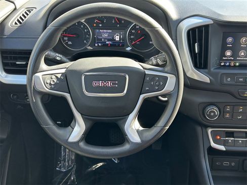 Used 2024 GMC Terrain SLE image 37