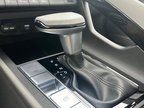 New 2026 Hyundai Elantra Sport image 21