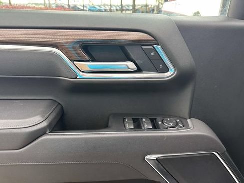 Used 2025 Chevrolet Silverado 1500 LT AWD/4WD image 27