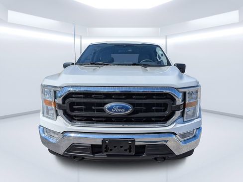 Used 2021 Ford F150 XLT w/ Trailer Tow Package image 8