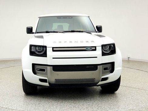 Used 2023 Land Rover Defender 110 X-Dynamic SE AWD/4WD image 2