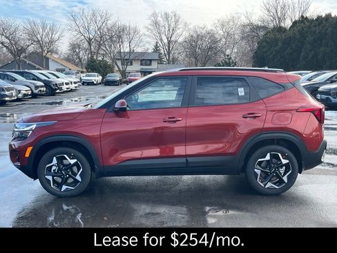 New 2026 Kia Seltos S image 2