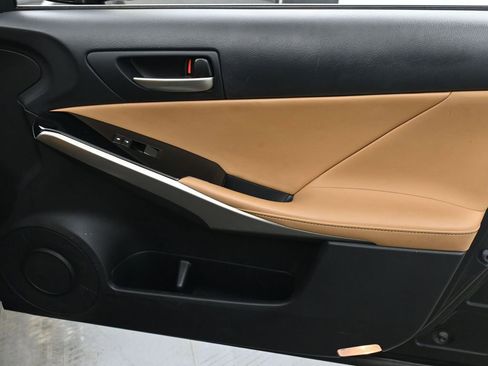 Used 2019 Lexus IS 300 AWD w/ Navigation Package image 20