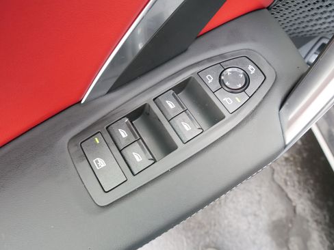 New 2025 BMW X1 xDrive28i w/ Technology Package image 19