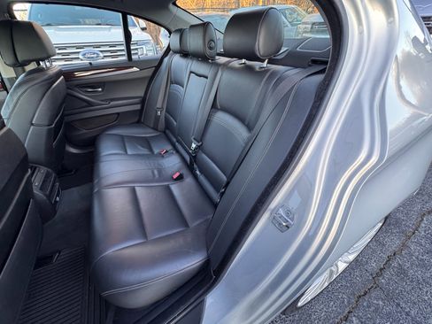 Used 2016 BMW 550i xDrive Sedan image 45