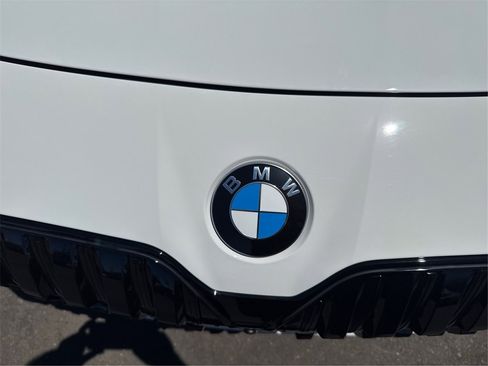 New 2025 BMW 760i xDrive image 18