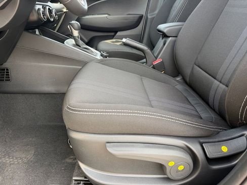 New 2026 Hyundai Venue SEL FWD image 11