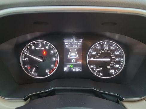 Certified 2025 Subaru Outback Limited AWD/4WD image 30