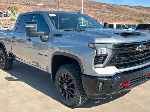 New 2026 Chevrolet Silverado 2500 LTZ w/ Trail Boss Package AWD/4WD image 8