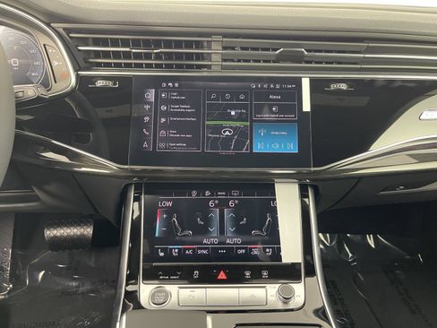New 2025 Audi Q8 Premium Plus image 30