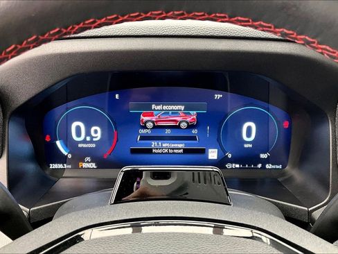 Certified 2025 Ford Explorer ST-Line w/ ST-Line Street Pack image 20