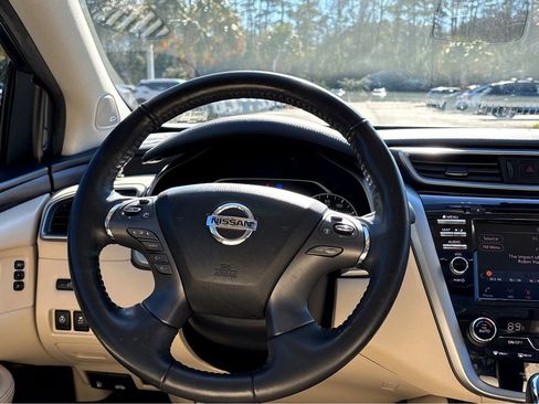 Used 2022 Nissan Murano Platinum w/ Cargo Package FWD image 20