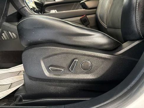 Used 2019 Ford Edge ST w/ Equipment Group 401A AWD/4WD image 12